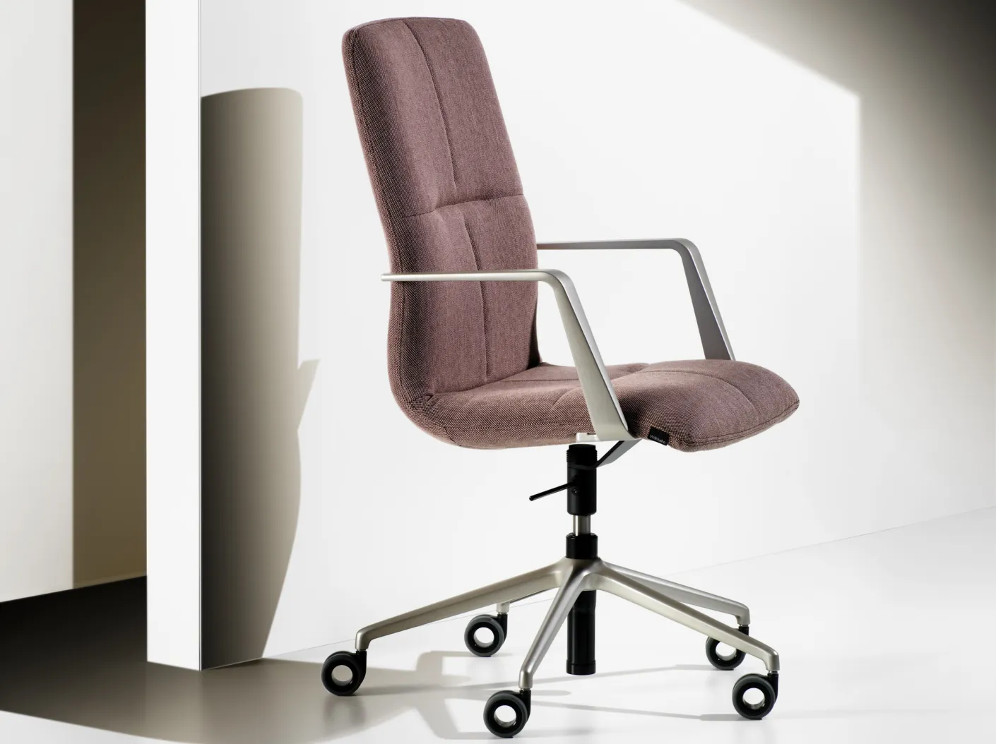 Wilkhahn Decide Silk