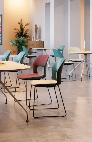 Wilkhahn Occo Stühle in einem Café